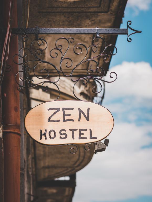 Zen Hostel Cluj Napoca Bagian luar foto