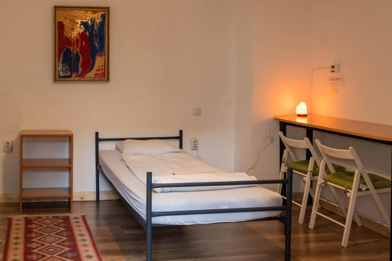 Zen Hostel Cluj Napoca Bagian luar foto